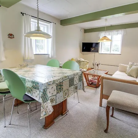 Casa vacanze Eduard - 4-3km From The Sea By Interhome *