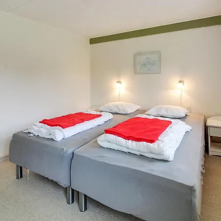 Eduard - 4-3km From The Sea By Interhome Vakantiehuis *
